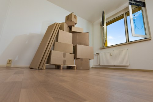 Local van service supporting household and business moves in Cowley