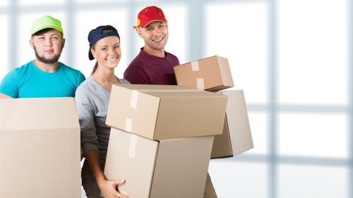 Residential moving support for flats and houses in Cowley