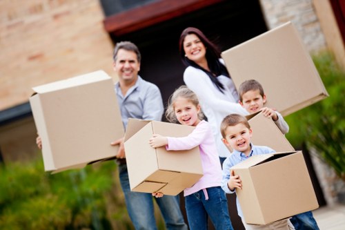 Commercial moving van support for Oxford businesses