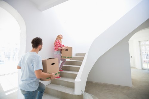 Local removal van service supporting a flat move in Cowley