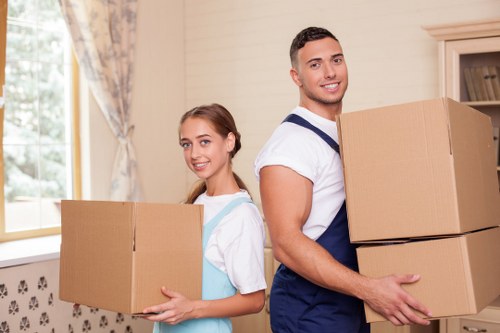 Flexible man and van transport service in Cowley