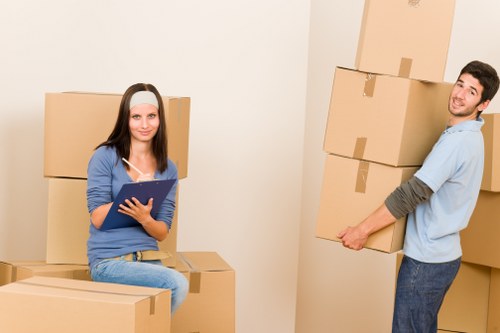 Cowley man and van help for house moves and business deliveries